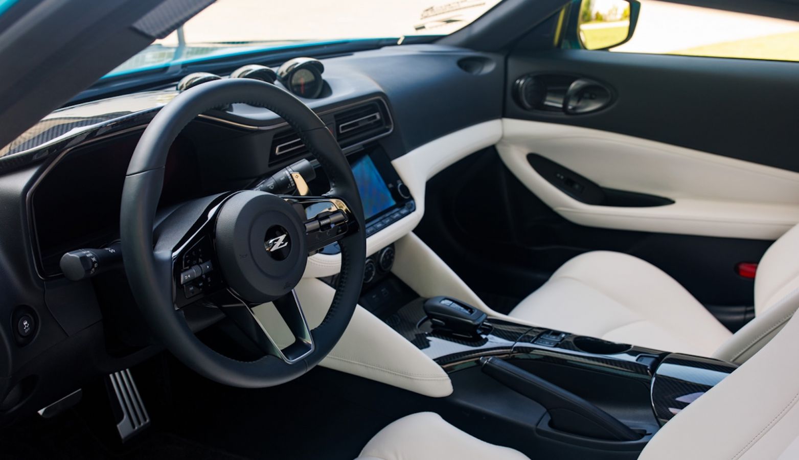 Nissan Z Kaze Concept: Επιστρέφει η T-Top οροφή του 300ZX